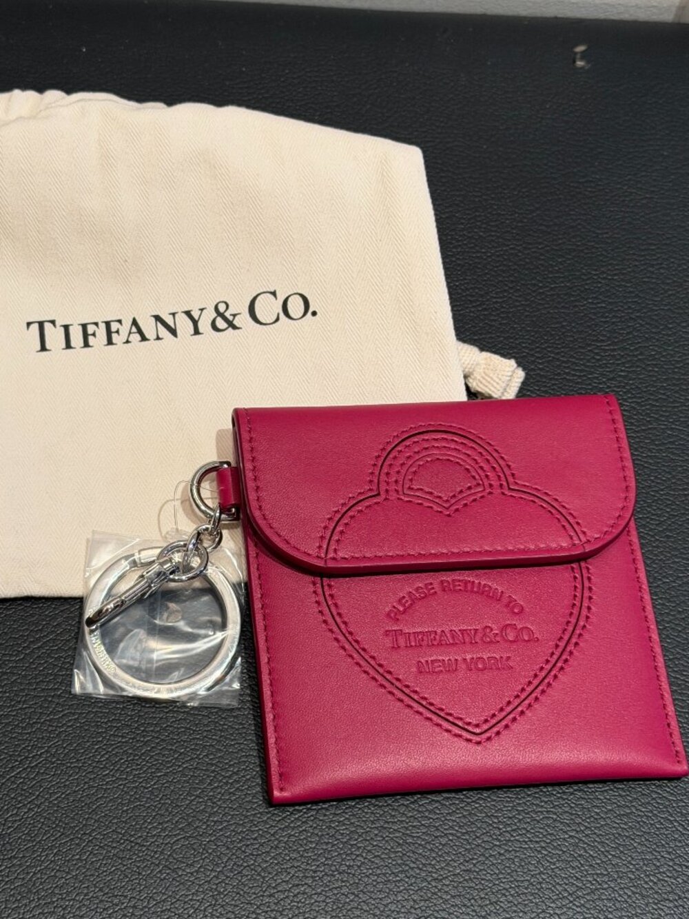 Tiffany & Co. Magenta/Fuchsia Leather Pouch Clutch Purse Card Holder RARE